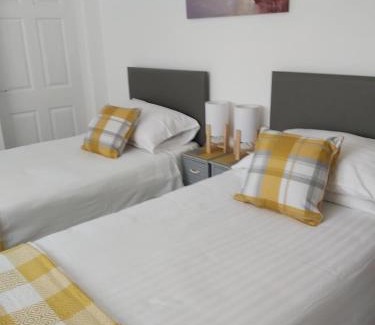 Newquay Bed & Breakfast | Trevarrian Lodge