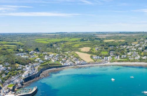 Coverack House | Trevarrow Cottage