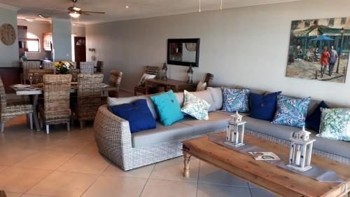 Shelly Beach Apartment | Trevi 11