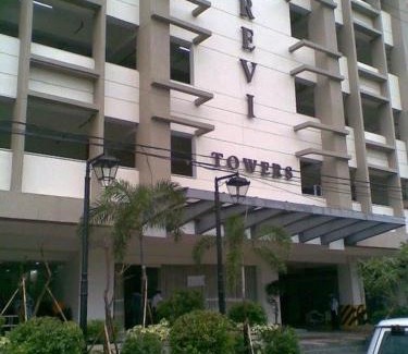 Pio del Pilar Apartment | Trevi Tower 1