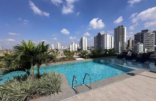 Sao Paulo Apartment | TrevizZo Museu Ipiranga