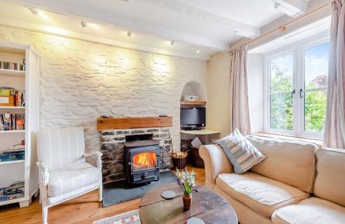 Carnhedryn House | Trewellwell Cottage