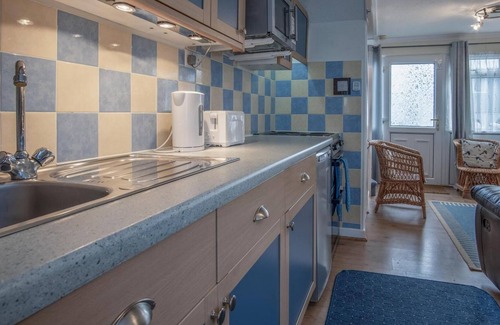 Pembroke House | Trewent Park - 2 Bedroom Chalet - Freshwater East