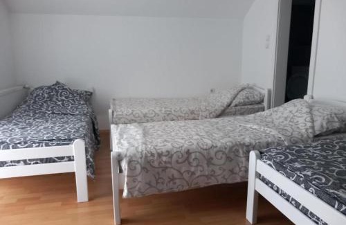 Ljubovija Hotel | Tri šešira Ljubovija