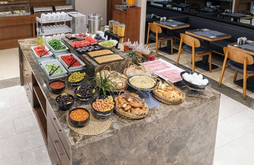 Bakırkoy Hotel | TRİP BY MERLİN