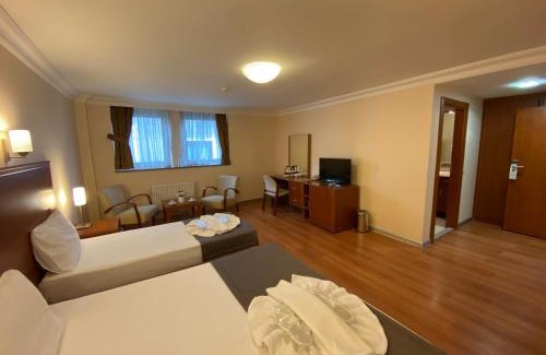 Sisli Hotel | Triada Gayrettepe