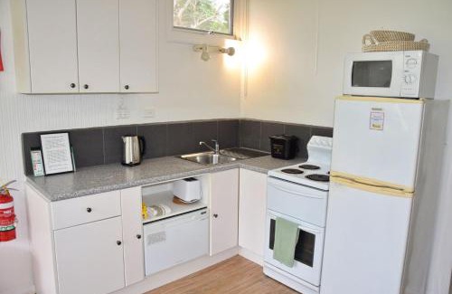 Arakoon Cabin | Trial Bay Beach Cabin 3 - Bring your own linen.