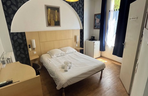 Juan-les-Pins Hotel | Trianon