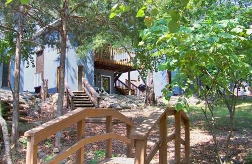 Indian Point Villa | Tribesman #22 Renovated, Near Silver Dollar City