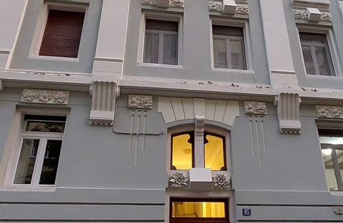 Roiano-Gretta-Barcola-Cologna-Scorcola Apartment | TRIESTE RENTALS, brand new in downtown Trieste, with family or friends