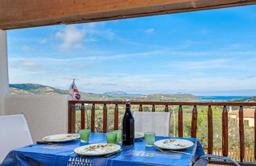 Monte Petrosu Apartment | Trilocale Con Vista Porto Taverna