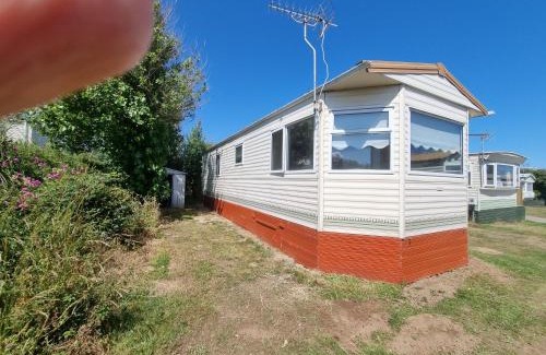 Aldborough House | Trimingham Park 149, SunRise Caravan , Gt Seaview
