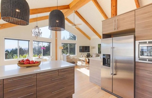 Glen Ellen House | Trinity By Kohmsa Stays