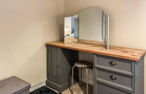 Abergavenny House | Trinity Cottage