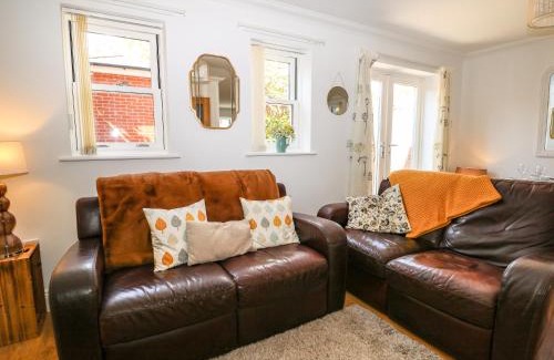 Christchurch House | Trinity Cottage