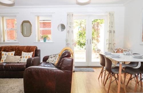 Christchurch House | Trinity Cottage