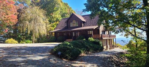 Ferguson House | Trinity Lodge