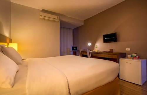 Bela Vista Hotel | Triple Apartment - Near Paulista Avenue