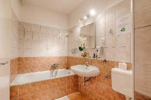 Magdolna negyed Hotel | Triple M Hotel