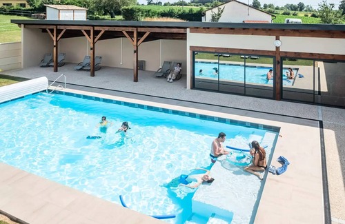 Arbigny Apartment | Triple room sleeps 3
