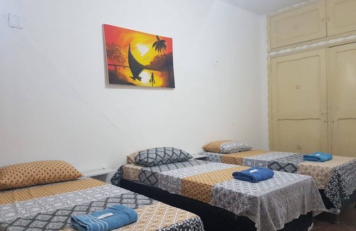 Aldeota House | Triple room with private bathroom, Wi-Fi, air conditioning and TV.