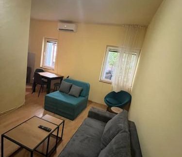 Rakovica Apartment | TripleA Sr apartments