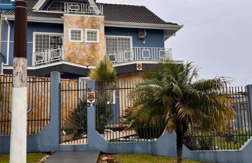 Capao da Imbuia House | Triplex 5 min do Jardim Botânico