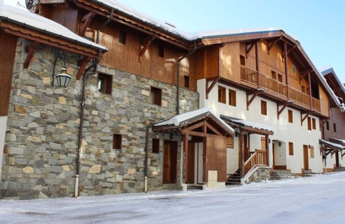 Val-Thorens Ski Chalet | Triplex chalet in Val Thorens - 10 people, fireplace, 50m from slopes