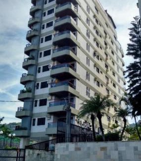Jardim Ana Maria Apartment | Triplex Guarujá