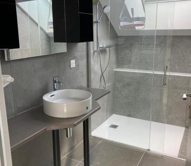 Albiez-le-Vieux Apartment | Triplex in Albiez-Montrond - 4 Bedrooms
