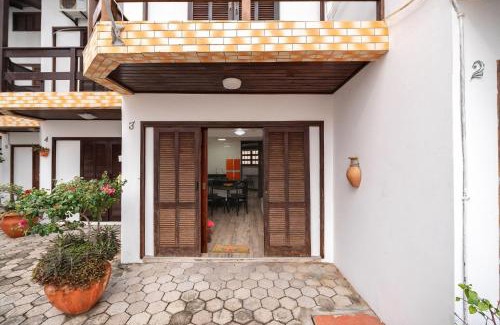Ingleses Centro Apartment | Triplex Litoral III 2Q a 60m da praia by Achei