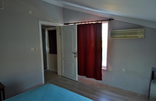 Lara Villa | Triplex Villa with Pool