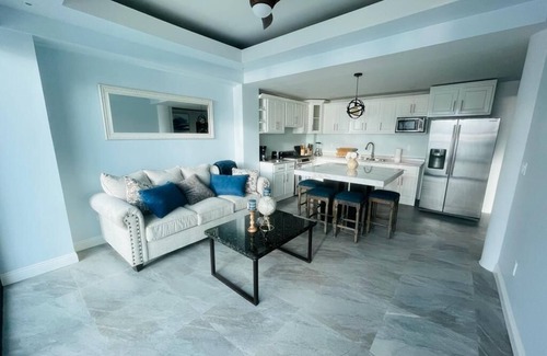 Playas de Rosarito Condo | Tritons Playhouse oceanfront