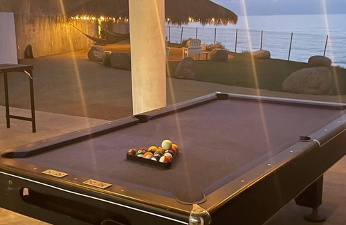Playas de Rosarito Condo | Tritons Playhouse oceanfront