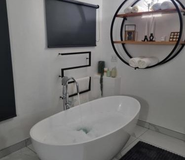 Durban North House | Troon Harmony - Room 1