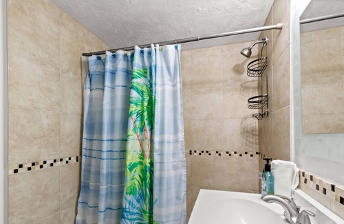 Madeira Beach Condo | Tropic Breezes #4