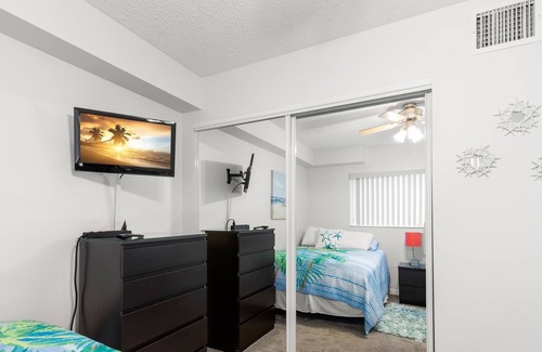 Madeira Beach Condo | Tropic Breezes #4