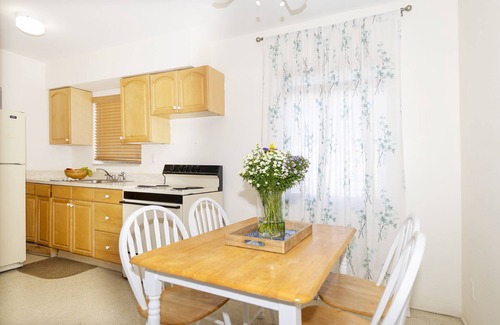 Hollywood Apartment | Tropic Isle Hotel and Apartment
