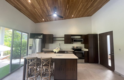 Monteverde Villa | Tropical Family-Friendly Costa Rican Oasis w/Private Pool 3Bdr/2Ba
