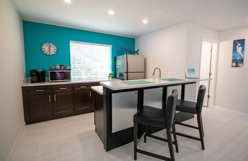 River Pointe House | Tropical and Tranquil Bradenton hideaway