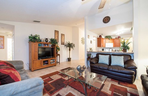 Indian Point House | Tropical Breeze House 3 Bedroom