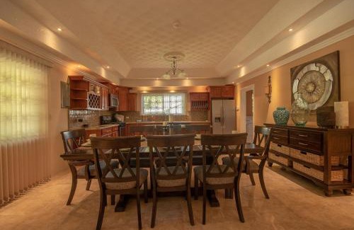 St. Ann's Bay Villa | Tropical Escape Villa