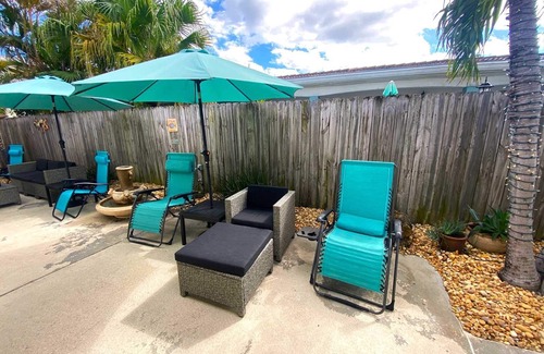 East Fort Lauderdale Villa | Tropical Garden Villa is Just Steps to Sun, Sand and Fun!