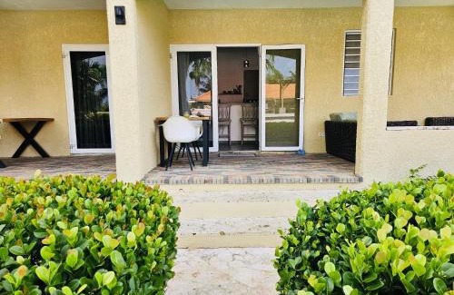 Willemstad Apartment | Tropical Hideaway at Cocobana Resort