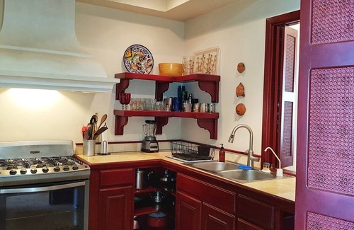 San Pedro Condo | Tropical island paradise! Luxury 2 bd 2 bath condo on beach with stunning pool