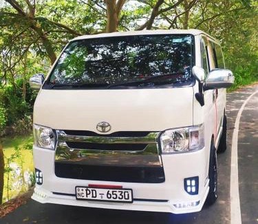 Seeduwa - Katunayake Boat Rental | Tropical Lanka Travels