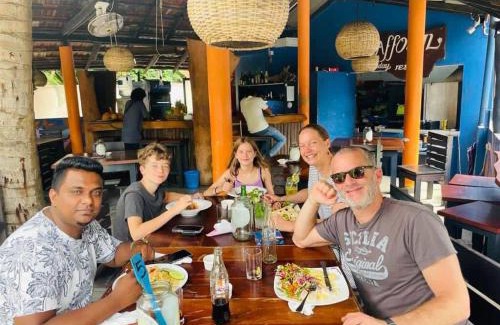 Seeduwa - Katunayake Boat Rental | Tropical Lanka Travels