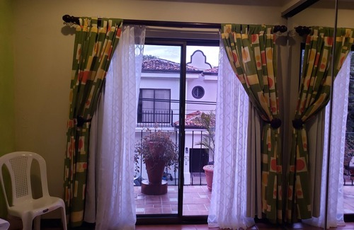 Barrio Los Faroles Villa | Tropical Paradise 3 Bed. Villa w/Beachfront Pool ☀️