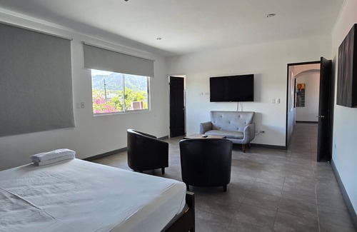 Jaco Hotel | Tropical Paradise
