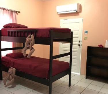 Caye Caulker Hotel | Tropical Paradise Express